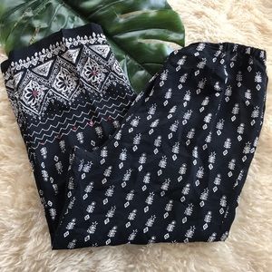 Kathie Lee Collection Black & White Printed Wide Leg Pants